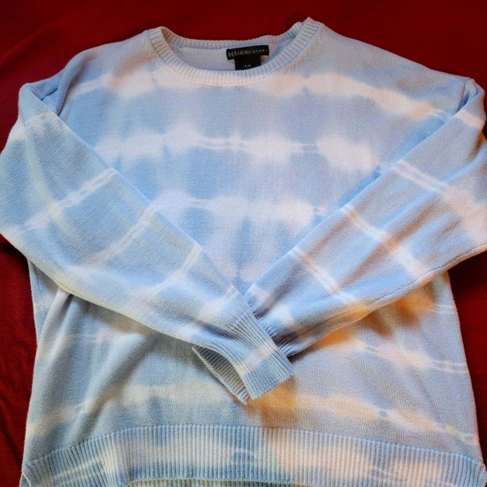 Blue and white long sleeve